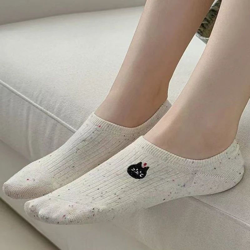 Charming Cartoon Animal Embroidered No-Show Socks for Women – Thin, Non-Slip, Everyday Comfort - Image 5