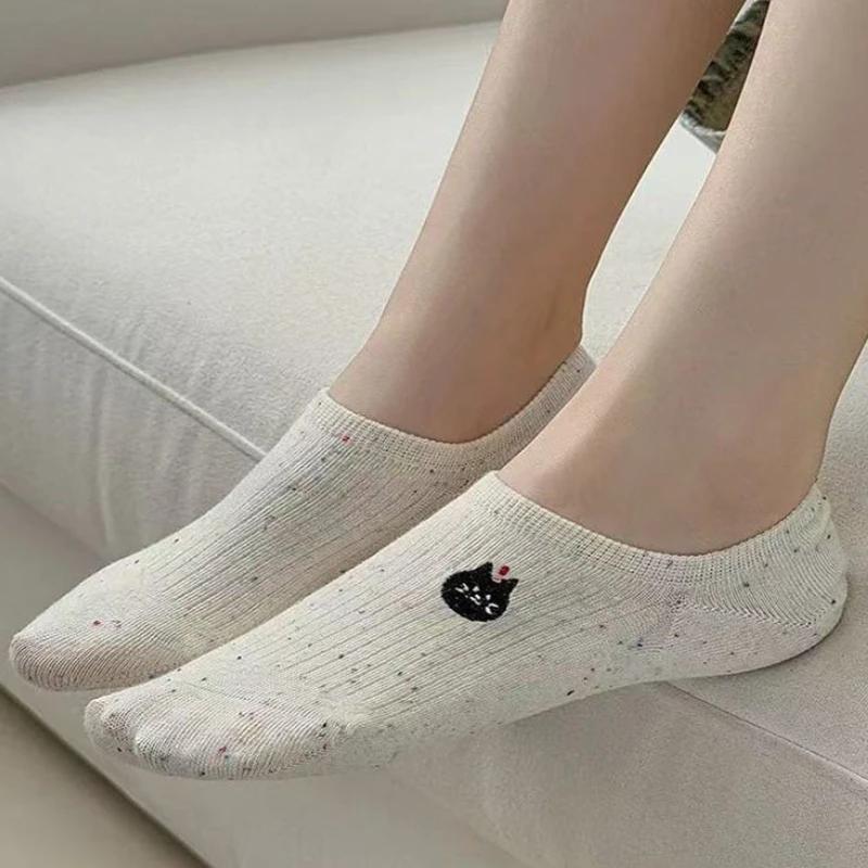 Charming Cartoon Animal Embroidered No-Show Socks for Women – Thin, Non-Slip, Everyday Comfort - Image 5