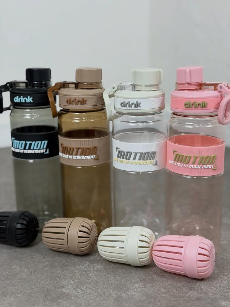 Motion 800ml Infuser Water Bottle with Built-in Fruit & Tea Strainer alternate
