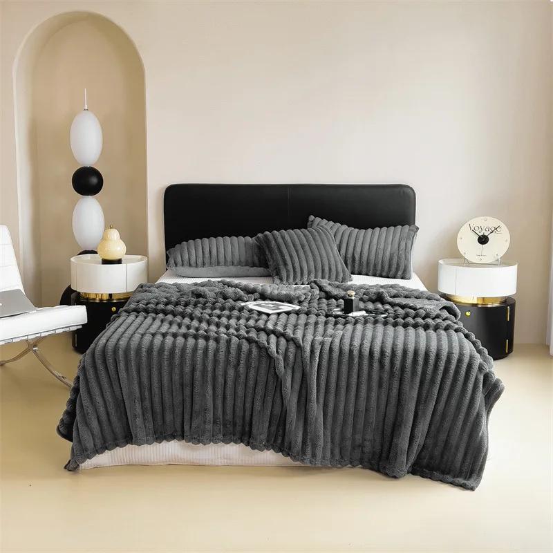 Luxurious Bubble Fleece Faux Rabbit Fur Throw Blanket – Ultra-Soft Solid Color Flannel for Cozy Comfort - Image 2