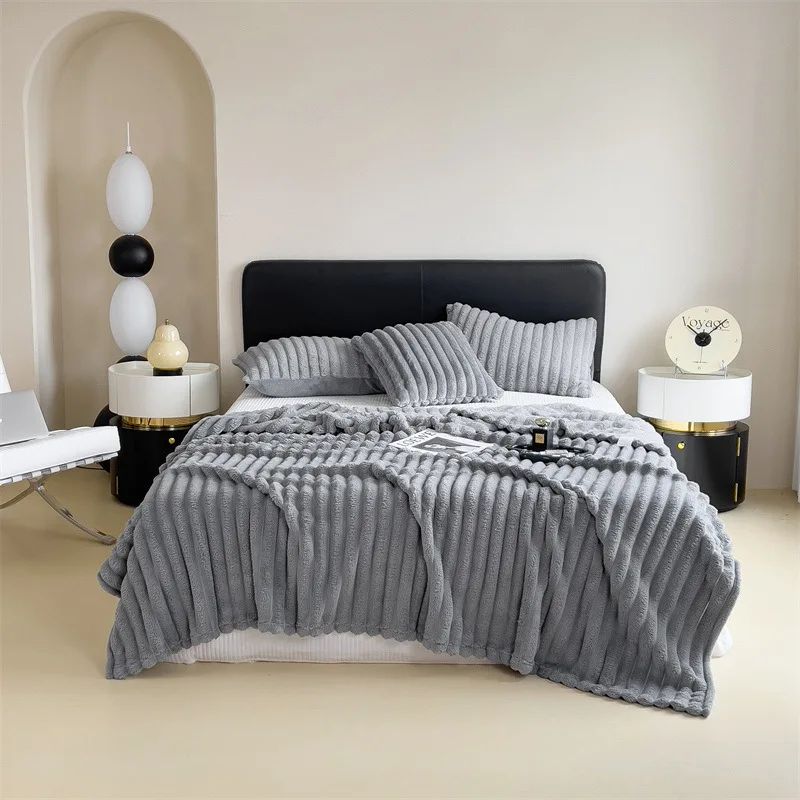 Luxurious Bubble Fleece Faux Rabbit Fur Throw Blanket – Ultra-Soft Solid Color Flannel for Cozy Comfort - Image 3