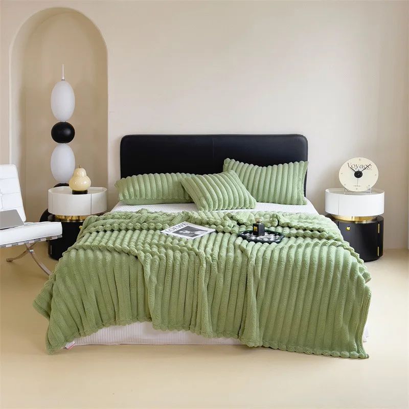 Luxurious Bubble Fleece Faux Rabbit Fur Throw Blanket – Ultra-Soft Solid Color Flannel for Cozy Comfort - Image 5