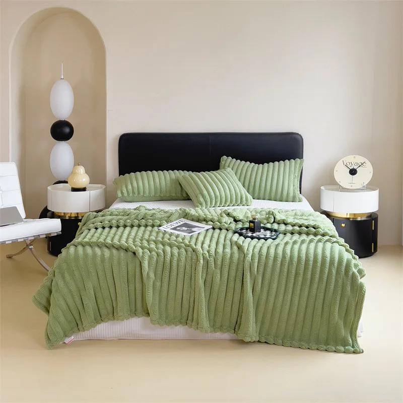 Luxurious Bubble Fleece Faux Rabbit Fur Throw Blanket – Ultra-Soft Solid Color Flannel for Cozy Comfort - Image 5