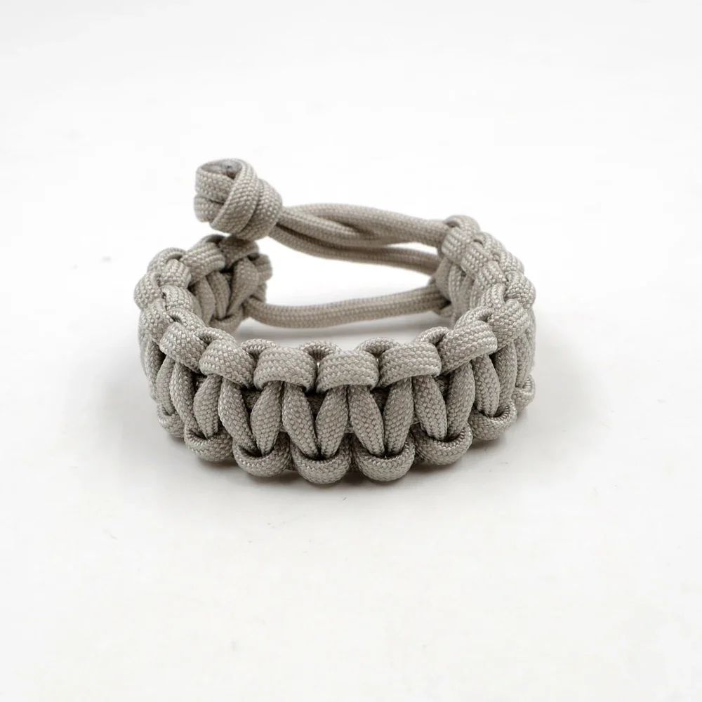 Adjustable 550 Paracord Survival Bracelet for Outdoor Adventures & Emergency Preparedness - Image 8