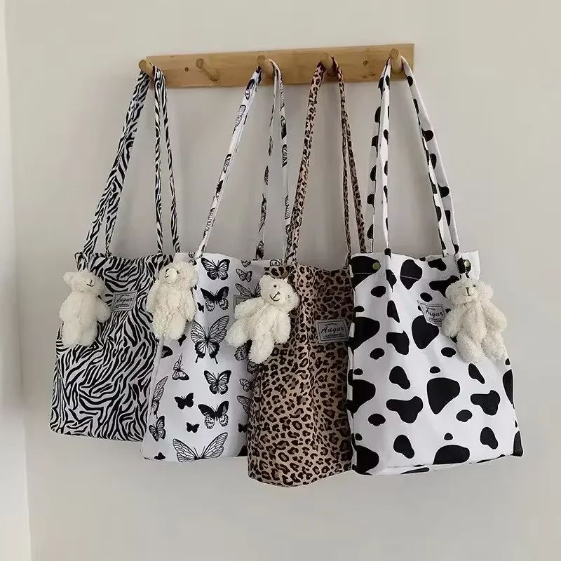 Fashionable Printed Canvas Shoulder Tote Bag for Everyday Style & Shopping - Image 1
