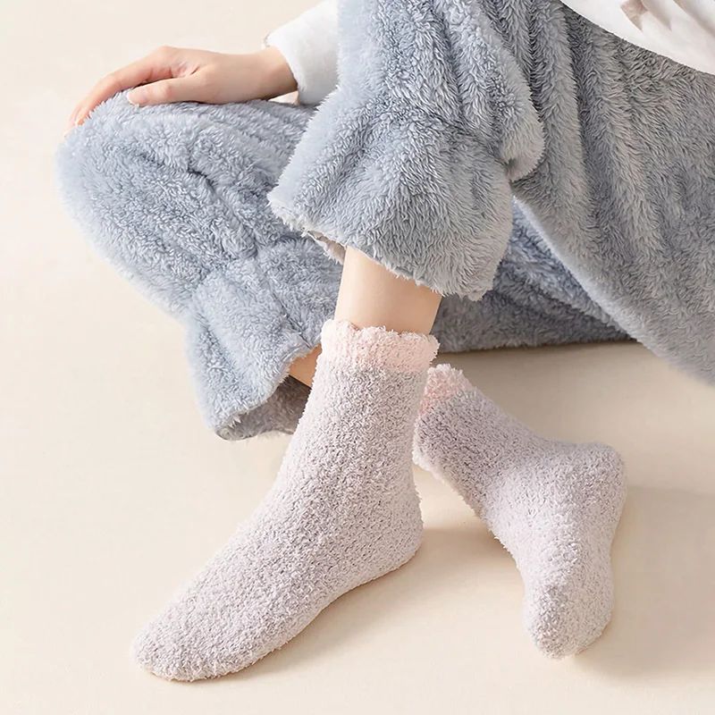 Luxuriously Soft & Thick Thermal Fluffy Lounge Socks for Women (4-Pair Pack) - Image 4