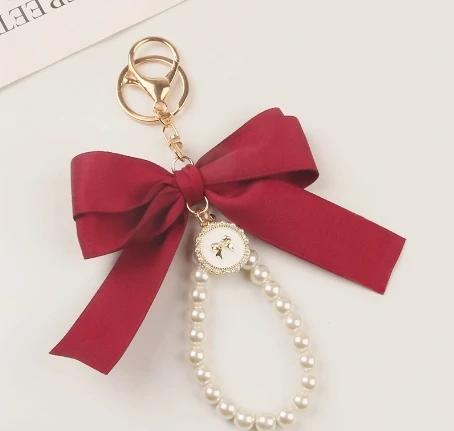 Elegant Fabric Bow & Faux Pearl Dangle Keychain for Bags, Keys & Accessories - Image 4