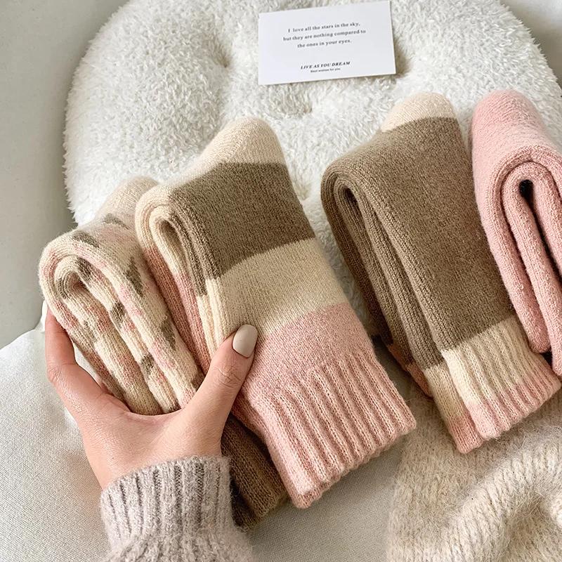 Cozy Knit Warm Wool Blend Mid-Calf Socks for Women - 4 Pairs Mixed Pastel & Earth Tones